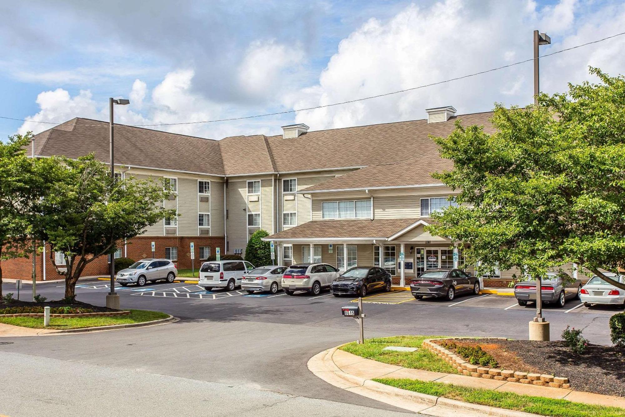 Suburban Studios Near University Of North Carolina-Charlotte Ngoại thất bức ảnh