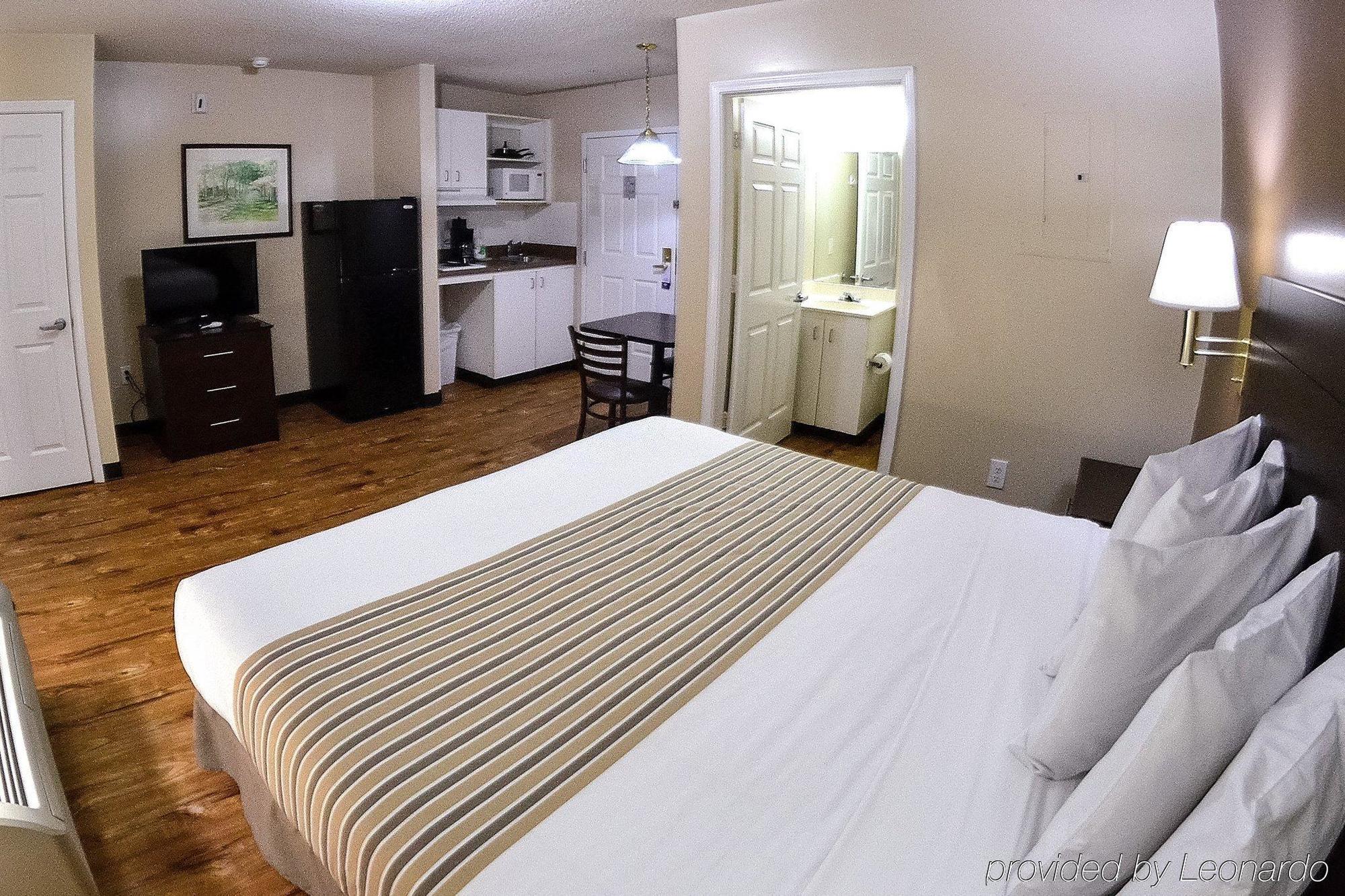 Suburban Studios Near University Of North Carolina-Charlotte Ngoại thất bức ảnh