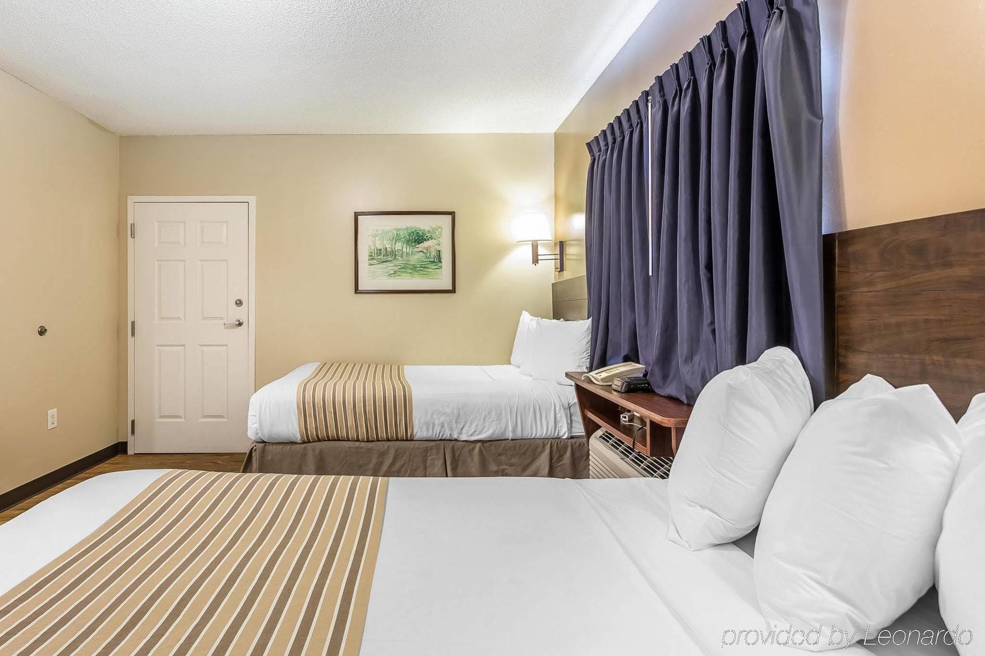 Suburban Studios Near University Of North Carolina-Charlotte Ngoại thất bức ảnh